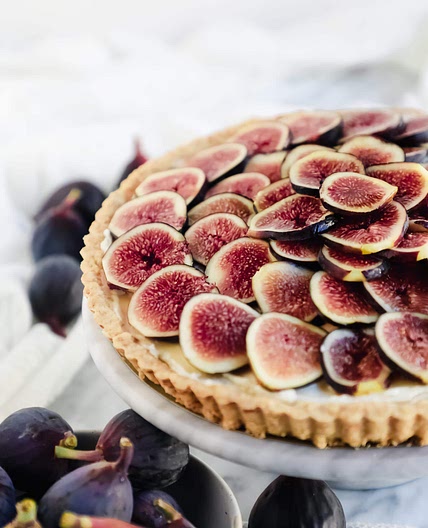 Creamy Fig and Honey Mascarpone Tart