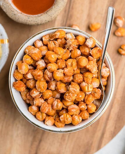 Crispy Buffalo Chickpeas (Only 4 Ingredients!)