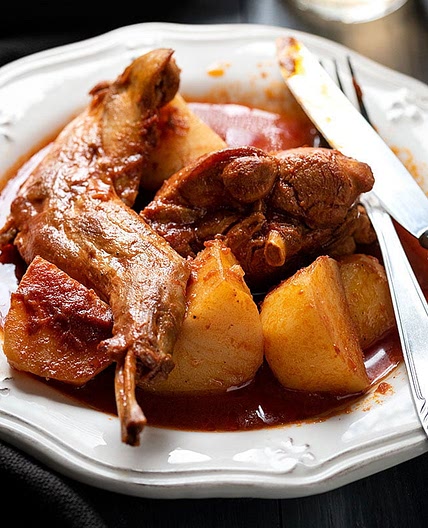 Greek rabbit stew recipe (in red wine sauce)