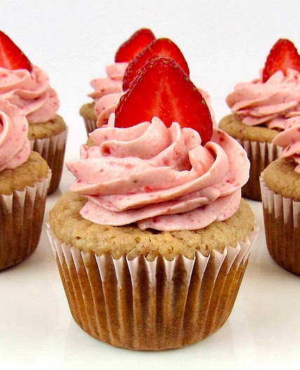 Keto Strawberry Cupcakes (Gluten Free)