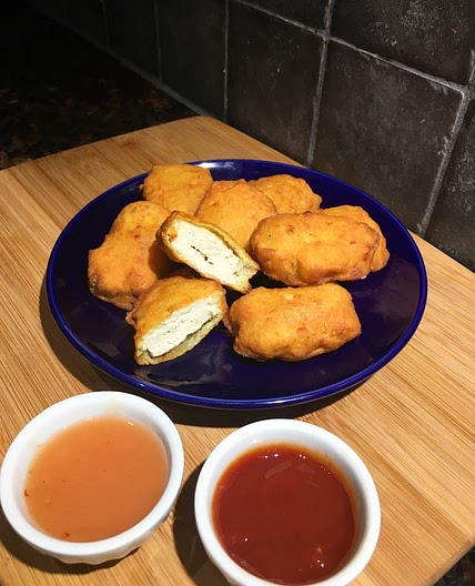 Crispy Chicken Nuggets (McNuggets Copycat)