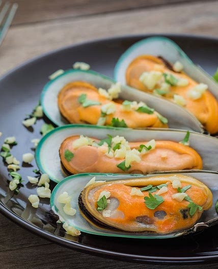 Mussels with Garlic Butter