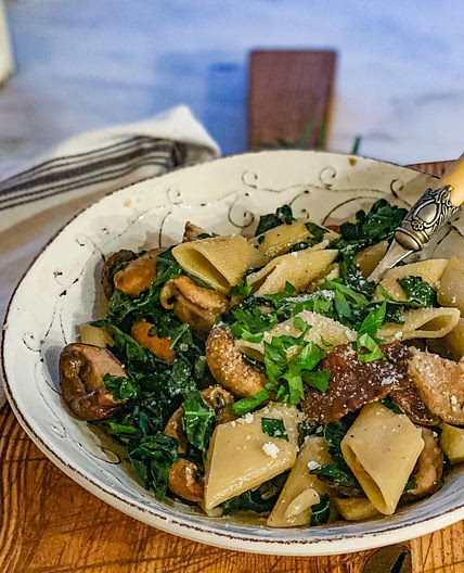 Kale and Roasted Mushroom Pasta