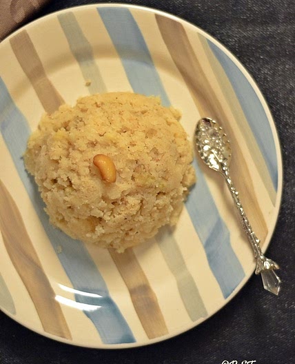 Banana Sheera/ Kesari | Banana Semolina Halwa