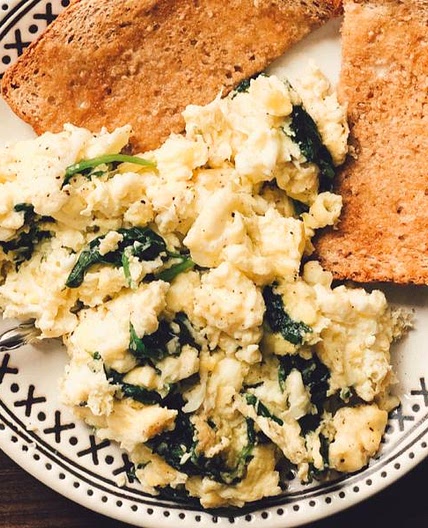 Spinach Scrambled Eggs