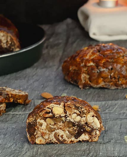 Kletzenbrot Recipe - Christmas Fruit Bread