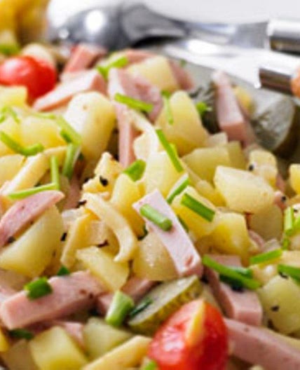 Kartoffel-Käse-Wurstsalat