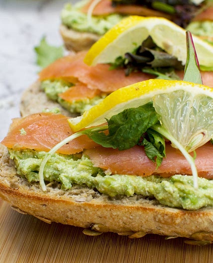 smoked salmon bruschetta with smashed avocado and feta