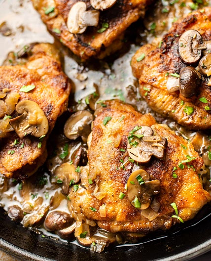 White Wine Mushroom Chicken Thighs