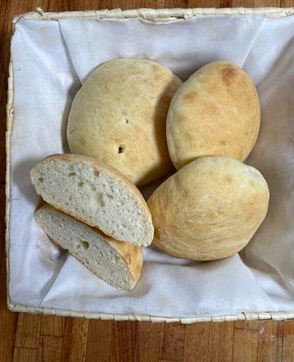 Polish Bread Rolls Recipe - Bułki Śniadaniowe