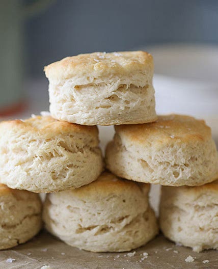 Easy Vegan Buttermilk Biscuits | SUPER Fluffy (Just 4 Ingredients!) [+VIDEO]