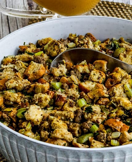 Low-Carb Stuffing (with Sausage and Pecans)