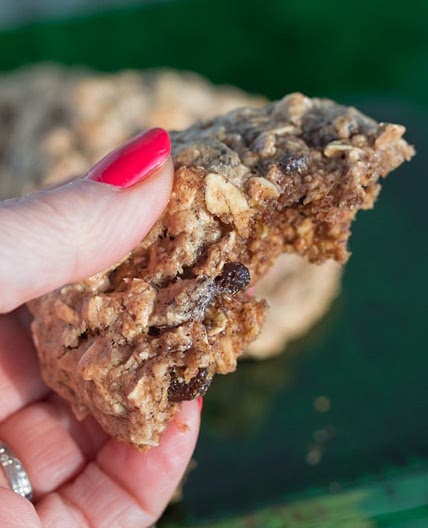 Oatmeal Raisin Cookies