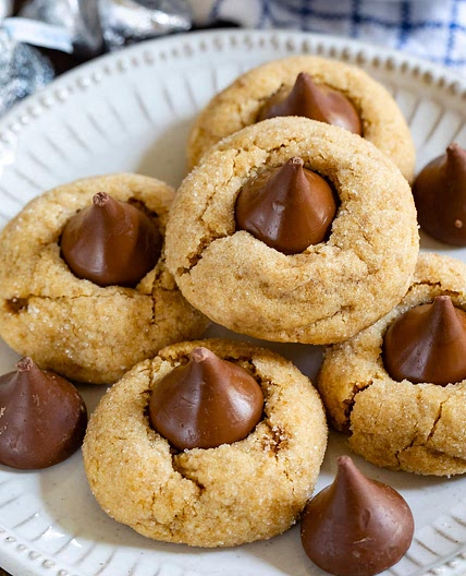 Easy Peanut Butter Blossoms Recipe