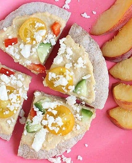 Easy Greek Pita Pizzas