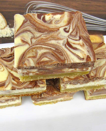 Vanilla and Chocolate Keto Cheesecake Bars