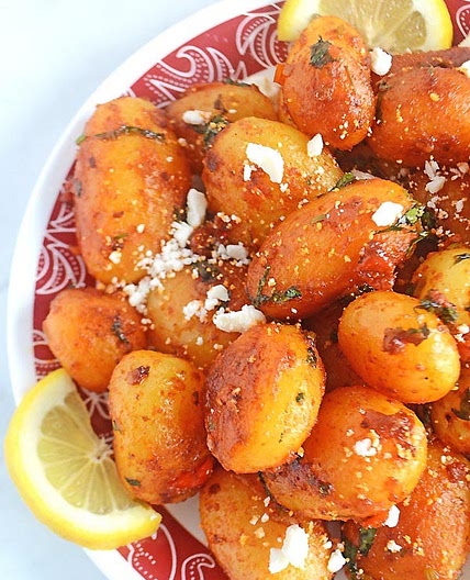 Spicy potato salad (Batata Harra)