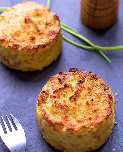 Oven Baked Mashed Potato Cakes