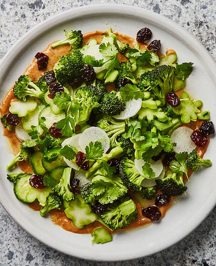 Broccoli Salad With Peanut Dressing