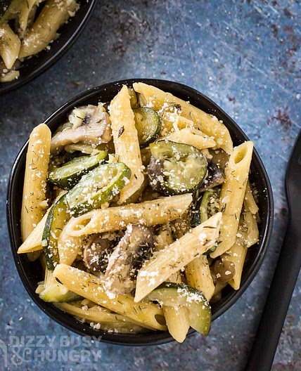 One Pot Zucchini Mushroom Pasta