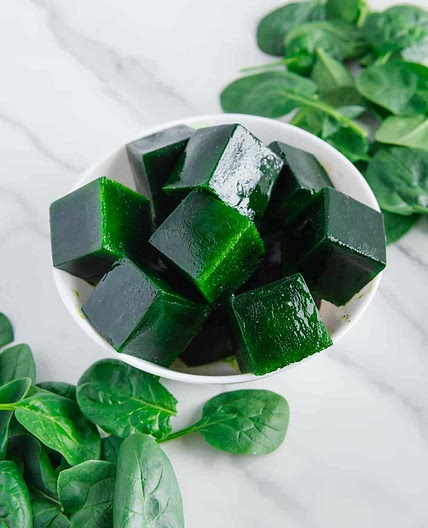 Frozen Spinach Cubes for Green Smoothies