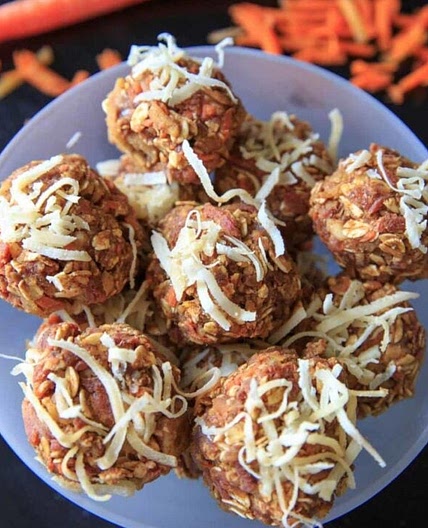 Carrot Cake Energy Bites