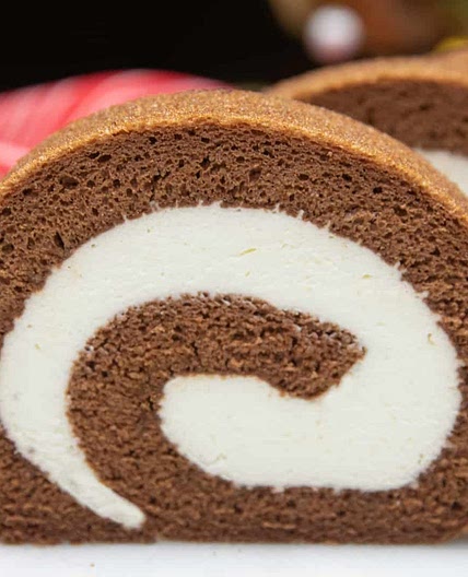 Chocolate Roll Cake / Banh Cuon Chocolate