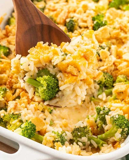 Broccoli Rice and Cheese Casserole (quick & easy recipe)