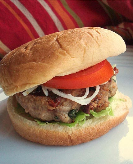Spicy Chipotle Turkey Burgers