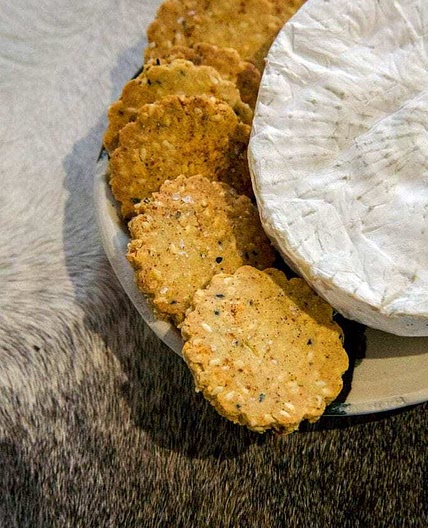Seasoned Keto Crackers
