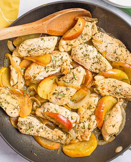 Sautéed Chicken and Apples with Rosemary