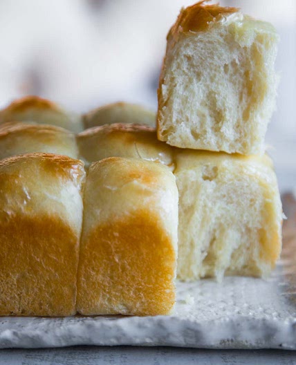 Easiest No-Knead No-Tangzhong Softest Milk Buns/Bread/Dinner Rolls