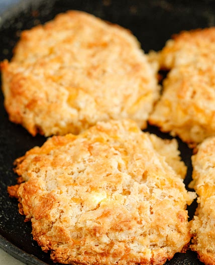 Small Batch Cheddar Biscuits