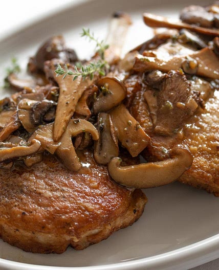 Pork Chops with Mushrooms Ragout