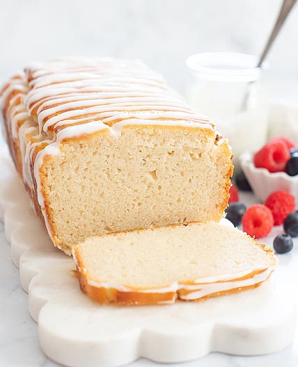 4 Ingredient French Yogurt Cake