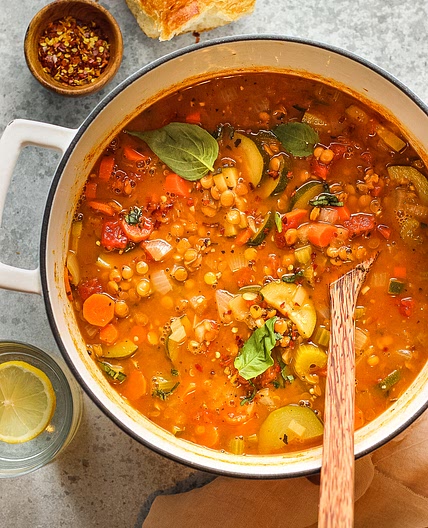One-Pot Vegetable Lentil Soup