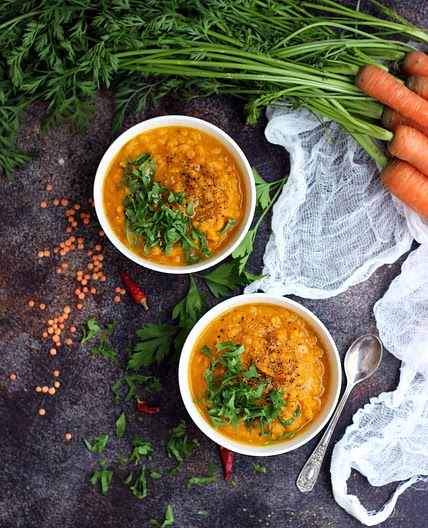 Vegan Roasted Carrot Soup with Lentils