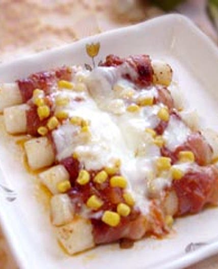 흰떡베이컨말이피자