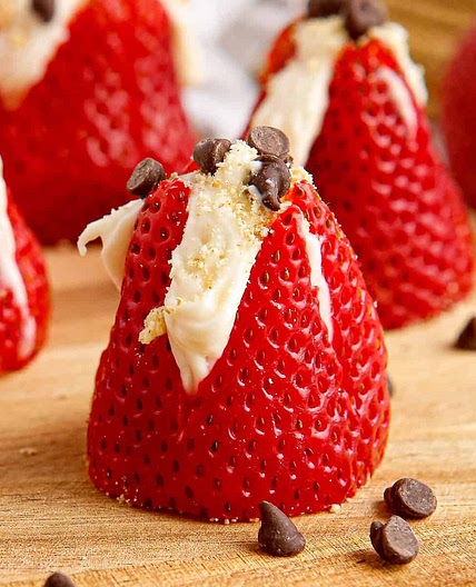 Cheesecake Stuffed Strawberries