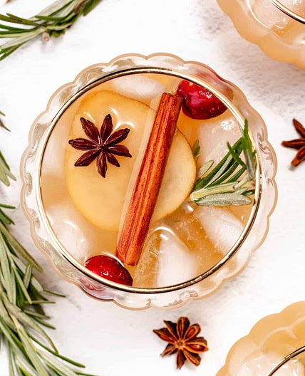 Pear Thanksgiving Punch