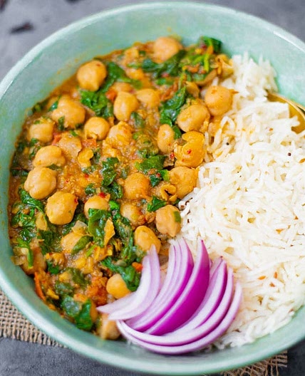 Instant Pot Chickpea Curry with Spinach (Chana Saag)