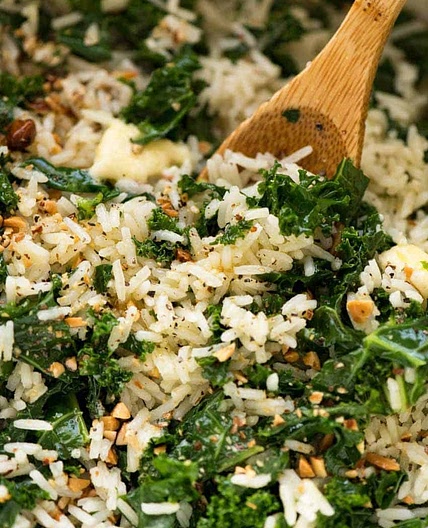Garlic Butter Rice with Kale
