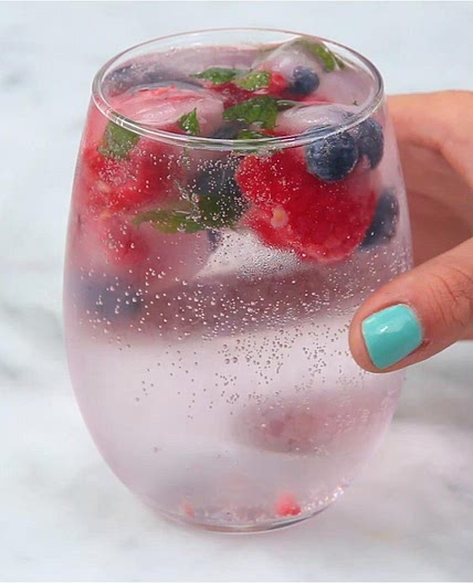 Elegant 4th Of July Ice Cubes Recipe by Tasty