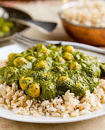Creamy Curried Kale and Chickpeas