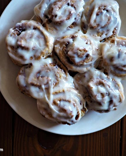 AMAZING 30 Minute Cinnamon Rolls