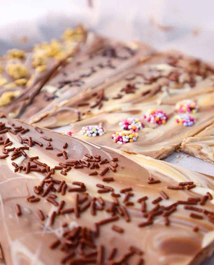 Chocolate Shards (cake topper)