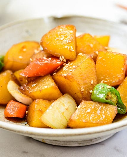 Gamja Jorim (Braised Potatoes)