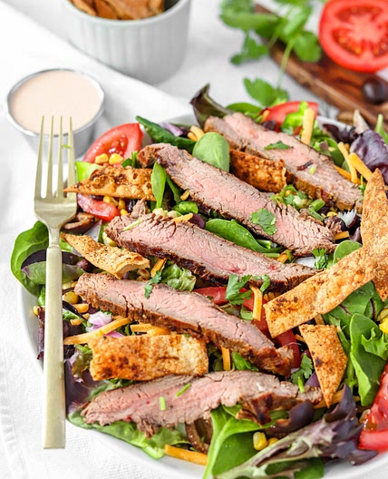 Healthy Southwest Flank Steak Salad