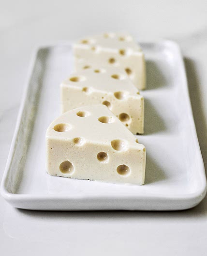 Vegan Mozzarella
