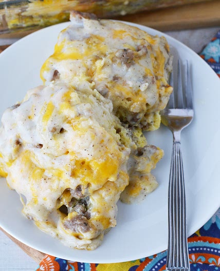 Biscuits and Gravy Casserole